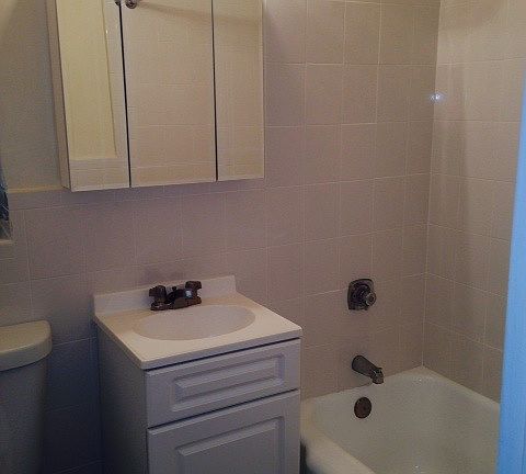 typical bathroom layout