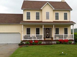 119 Ferrer Ln, Greenup, KY 41144
