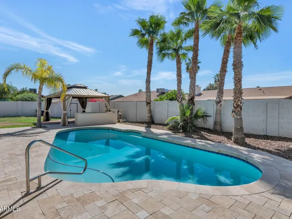 4017 W GROVERS Avenue, Glendale, AZ 85308