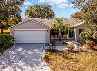 900 Davenport Dr, The Villages, FL 32162