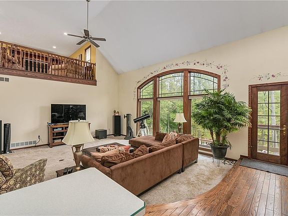 5th image of 20869 Fawnhaven Dr