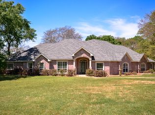 15210 Sapphire Ln, Streetman, TX 75859