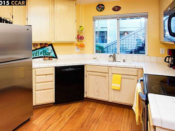 4th image of 224 Anderly Ct #15