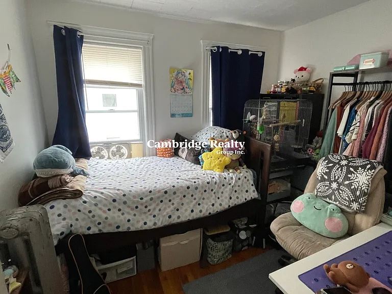 18 Lincoln Pkwy #2 — Photo 3