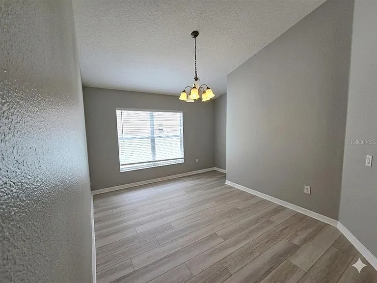 2721 Pankaw Ln — Photo 4