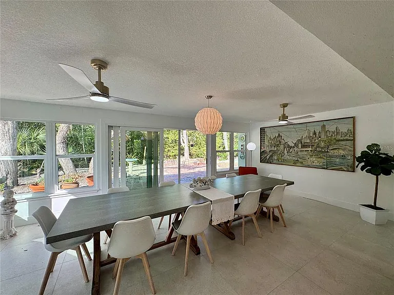 7372 Melaleuca Way — Photo 9