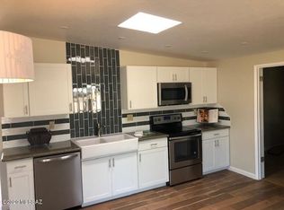 8217 E 20th St, Tucson, AZ 85710