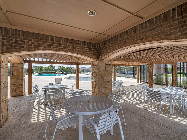 6910 Kate Reed Dr — Photo 54