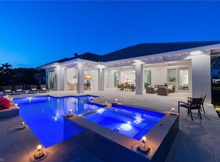 2989 Regatta RD, NAPLES, FL 34103