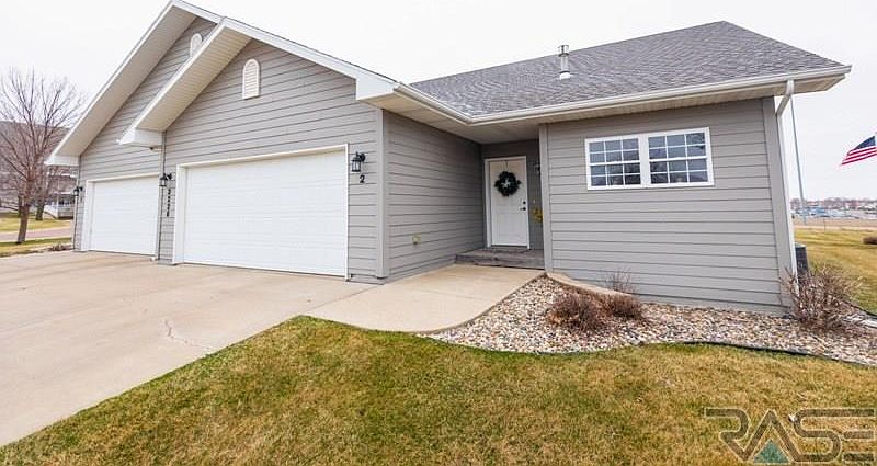 1st image of 3226 W Zephyr Pl Unit 2