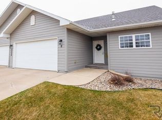 3226 W Zephyr Pl UNIT 2, Sioux Falls, SD 57108