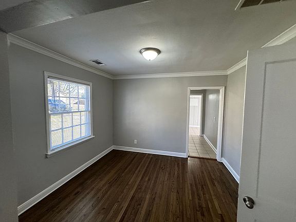 3rd image of 4125 Michael Rd
