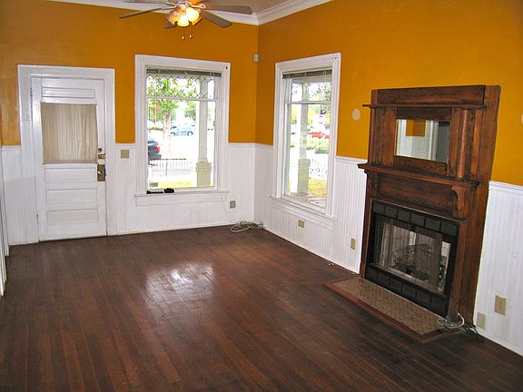 2nd image of 505 SE Tuscawilla Ave