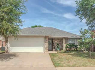 6006 Laci Ln, Wichita Falls, TX 76310