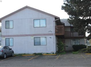 185 SW Kalmia St, Junction City, OR 97448