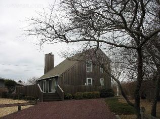 16 Reuter Pl, Montauk, NY 11954