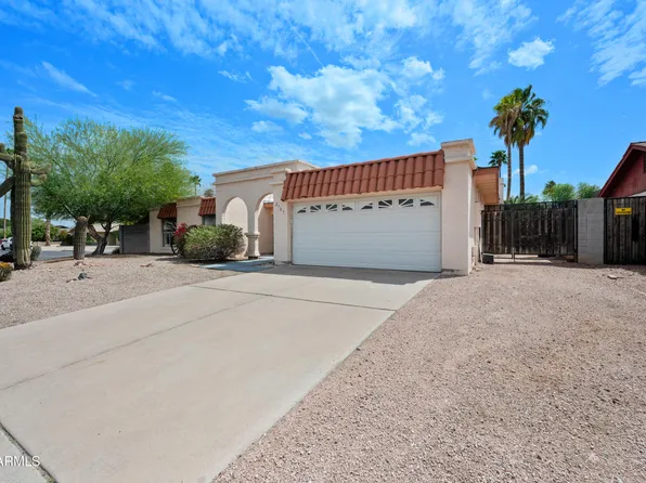 2707 W Onza Circle, Mesa, AZ 85202