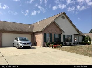 1118 Timberwood Dr, Beaver Falls, PA 15010