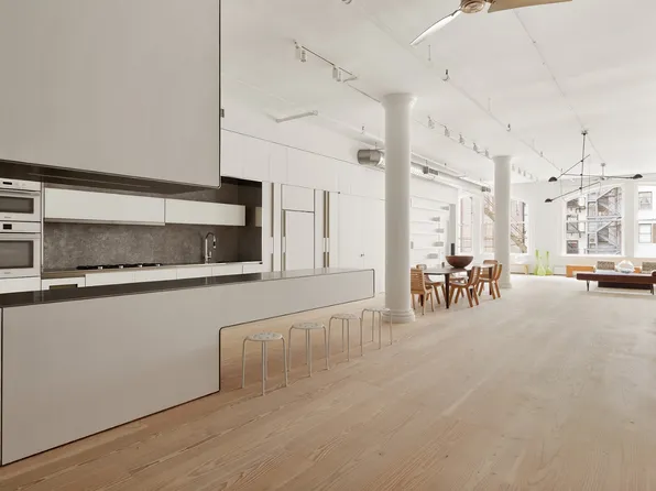 7 East 17th Street image 4 of 8