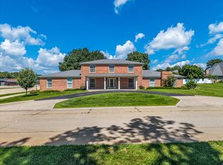 217 W Frank St, Geneseo, IL 61254