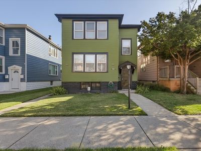 12051 S La Salle St, Chicago, IL, 60628