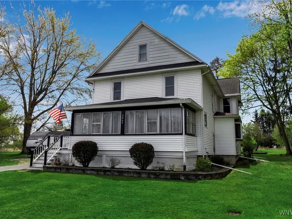 2864 Retsof Ave, Piffard, NY 14533