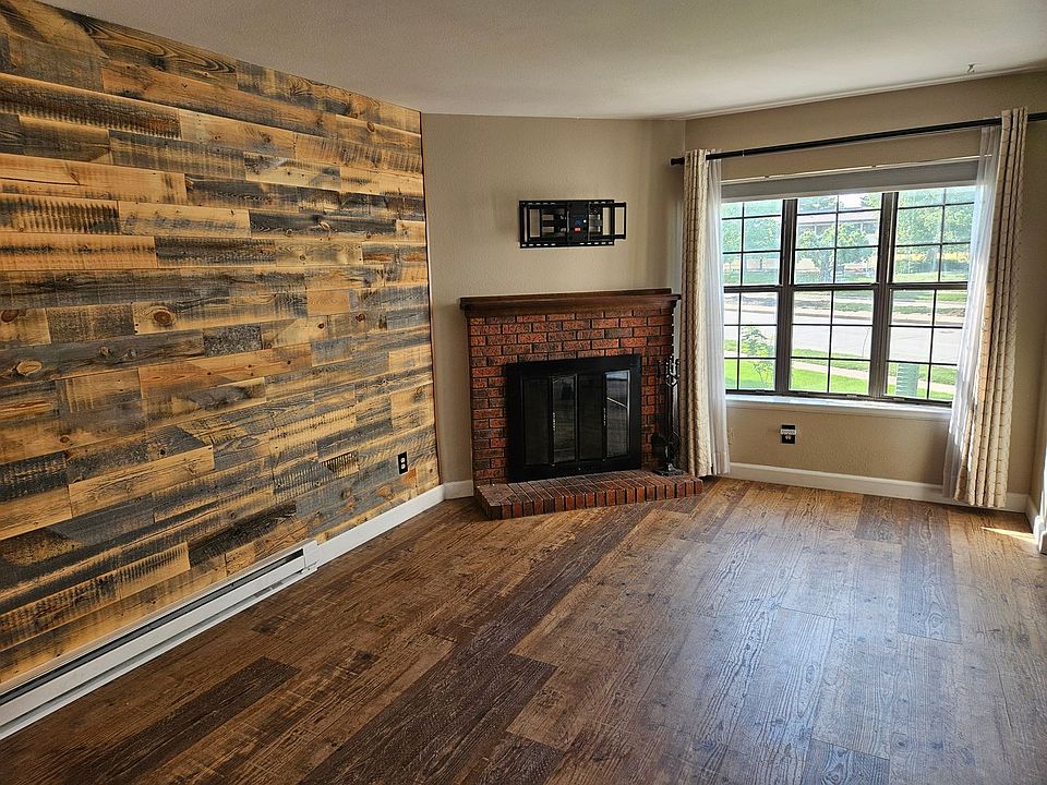 1st image of 1717 W Drake Rd APT 4B
