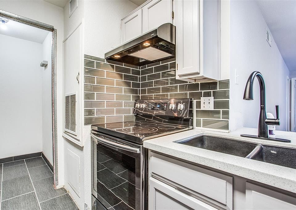 1st image of 8289 Creekbend Dr #8289