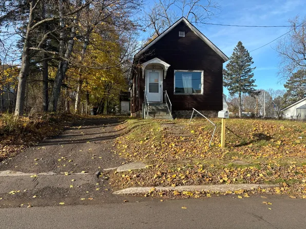 415 N Suffolk St, Ironwood, MI 49938