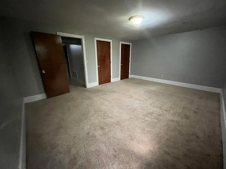 2322 W. Chestnut — Photo 11