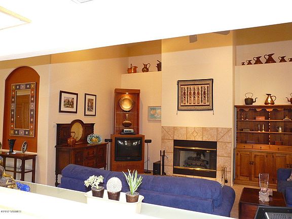 2nd image of 6005 N Coatimundi Dr