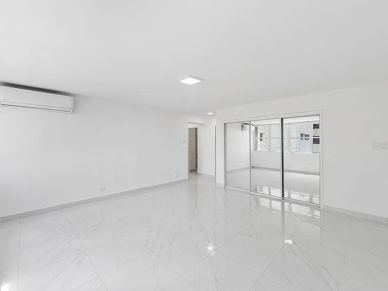 54 Kings Ct #2B — Photo 13