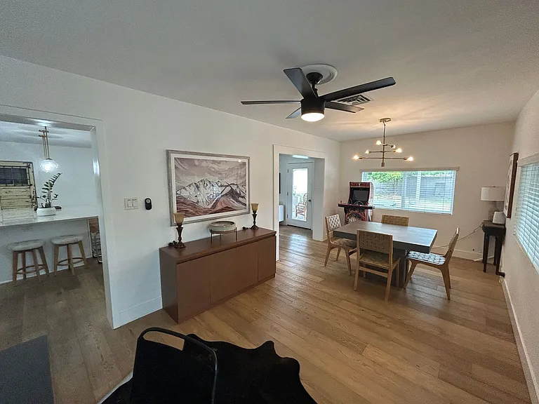 4016 E Avalon Dr — Photo 11