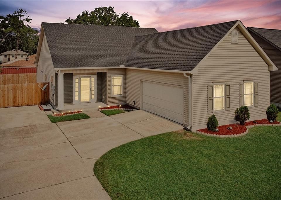 1st image of 5252 Clementine Ln