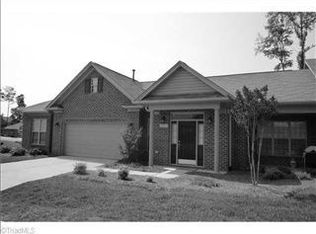 826 Jarman Dr, Jamestown, NC 27282