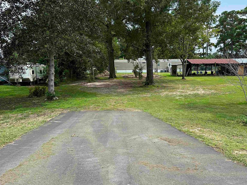 2nd image of 1836 Stacey St.