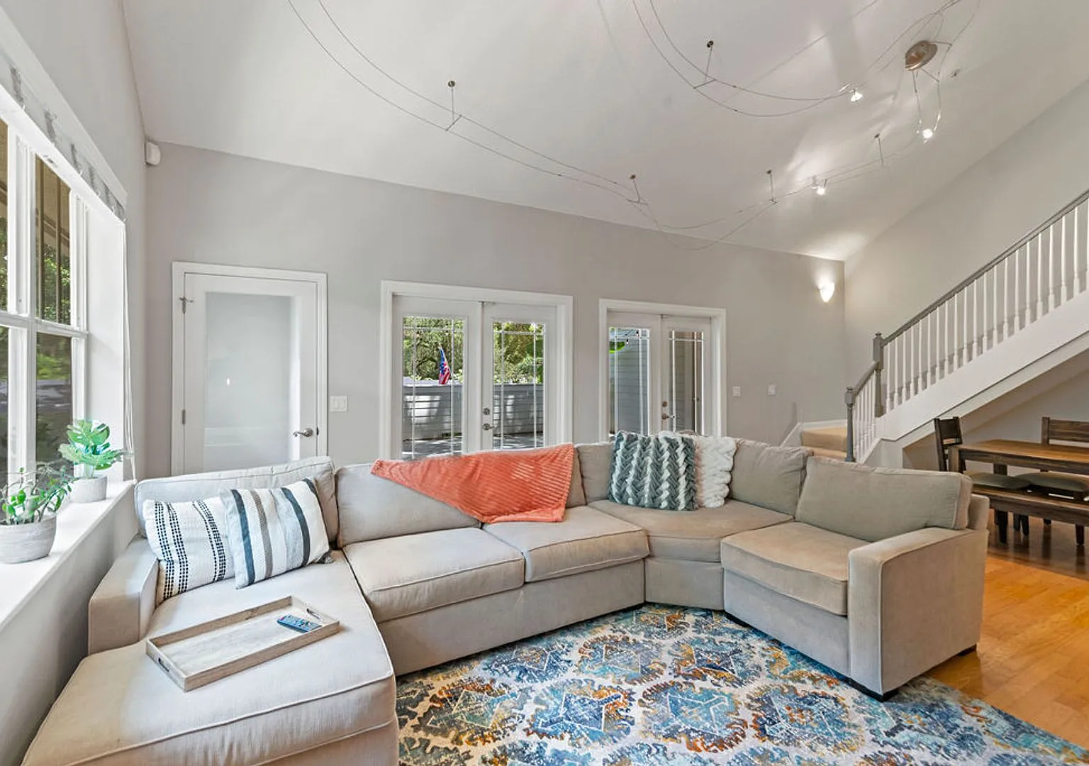 $3,600 - 2 Bedroom 3 Full Bath Townhouse in the Mills District — Photo 1