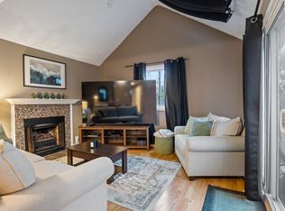 98 Henry Law Ave APT 28, Dover, NH 03820