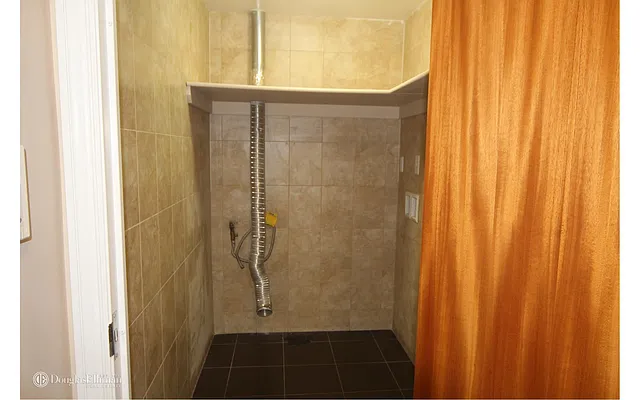 Rented by Douglas Elliman | media 100