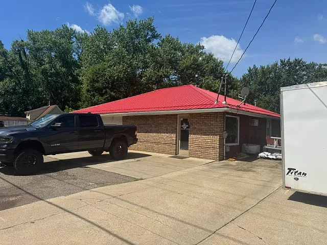 2 bed, 1340 sqft, $1,500 — Photo 2