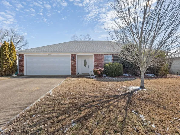 3200 Meadowlake Dr, Bryant, AR 72022