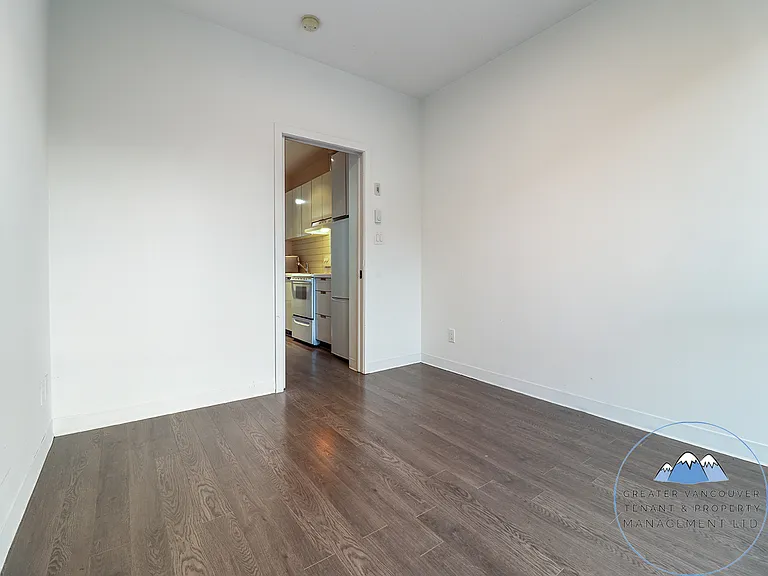 138 Hastings St E #202 — Photo 9