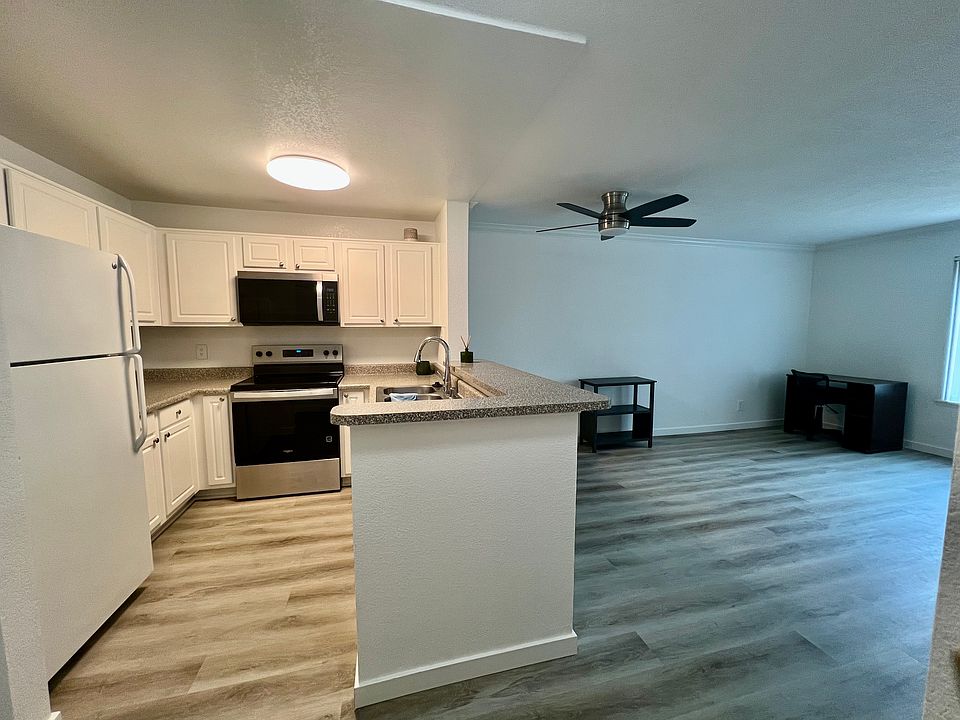 1st image of 3520 Lebon Dr Unit 5202