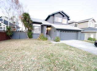 61 Del Oro Lagoon, Novato, CA