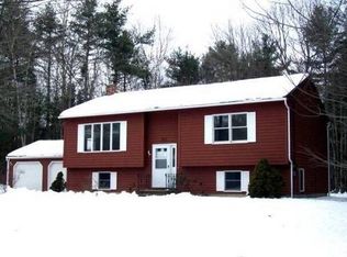 19 Goldeneye Dr, Topsham, ME 04086
