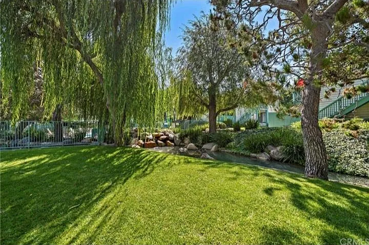 20543 S Vermont Ave #7 — Photo 9