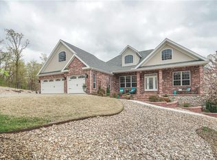 5 McKeever Ln, Bella Vista, AR 72715