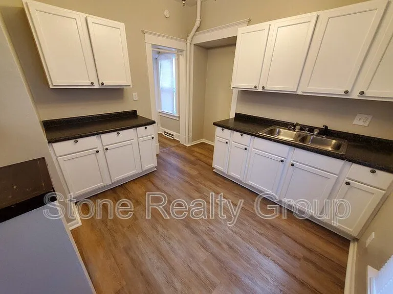510 S 18th St — Photo 4