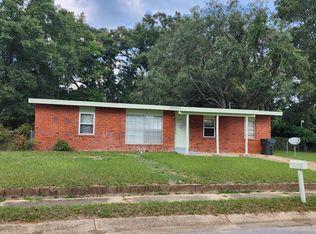 6648 Grace St, Milton, FL 32570