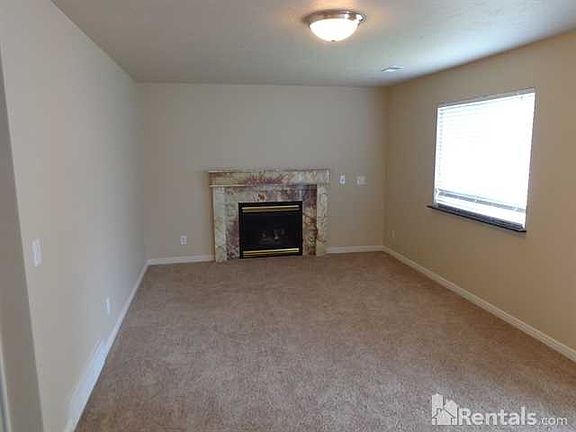 5th image of 5708 S Sunlight Dr